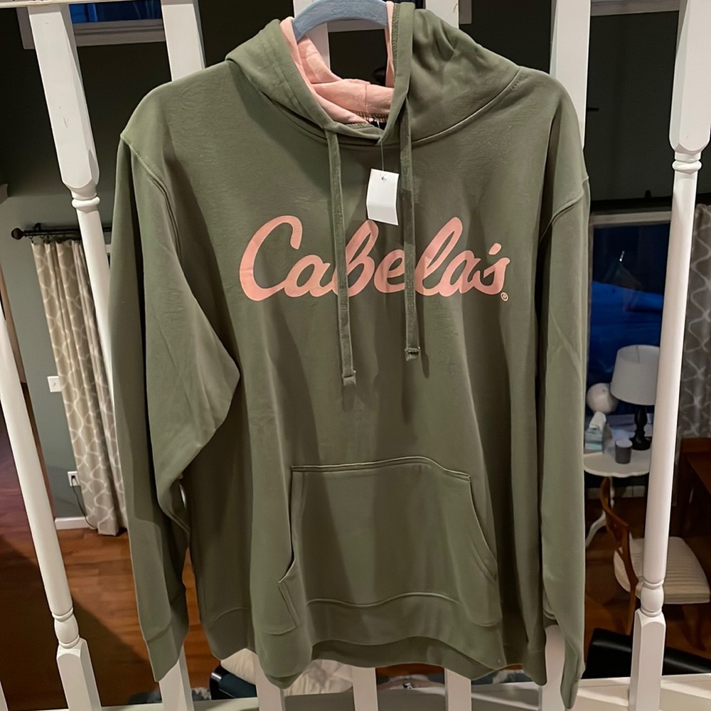 Cabela’s Womens hoodie - new with tags XL